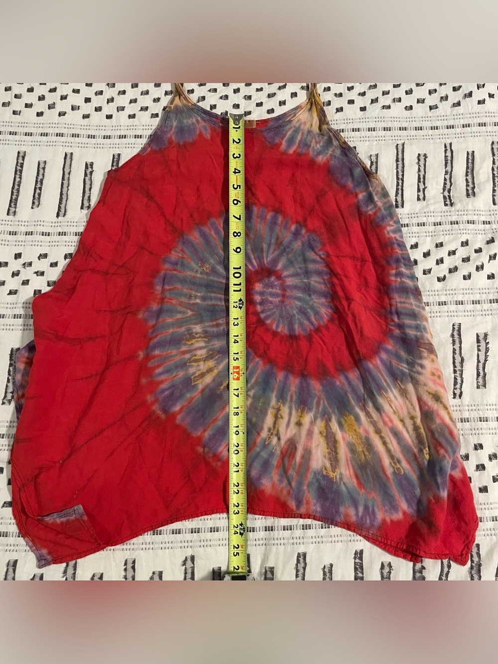 Tie-Dye Tank Top - Picture 3 of 3